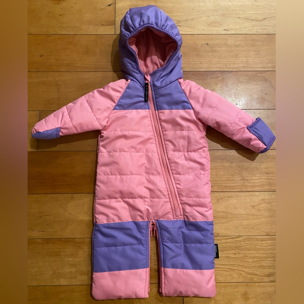 LIKE NEW Alpinetek Infant 6 Months (16 lbs) Snowsuit